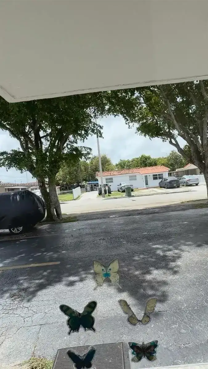 1225 W 35th St # 2A, Hialeah FL 33012 photo 4