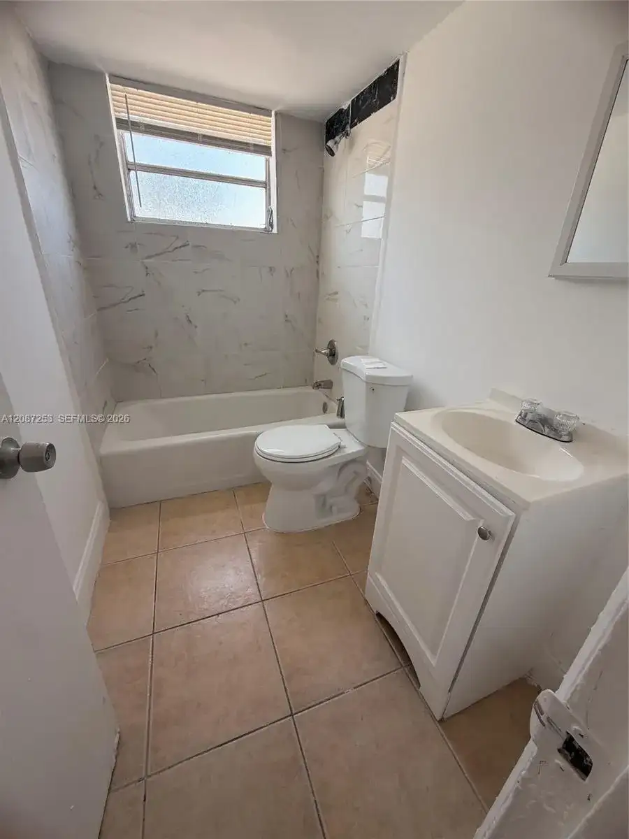 8450 NE Miami Ct # 5, Miami FL 33138 photo 2