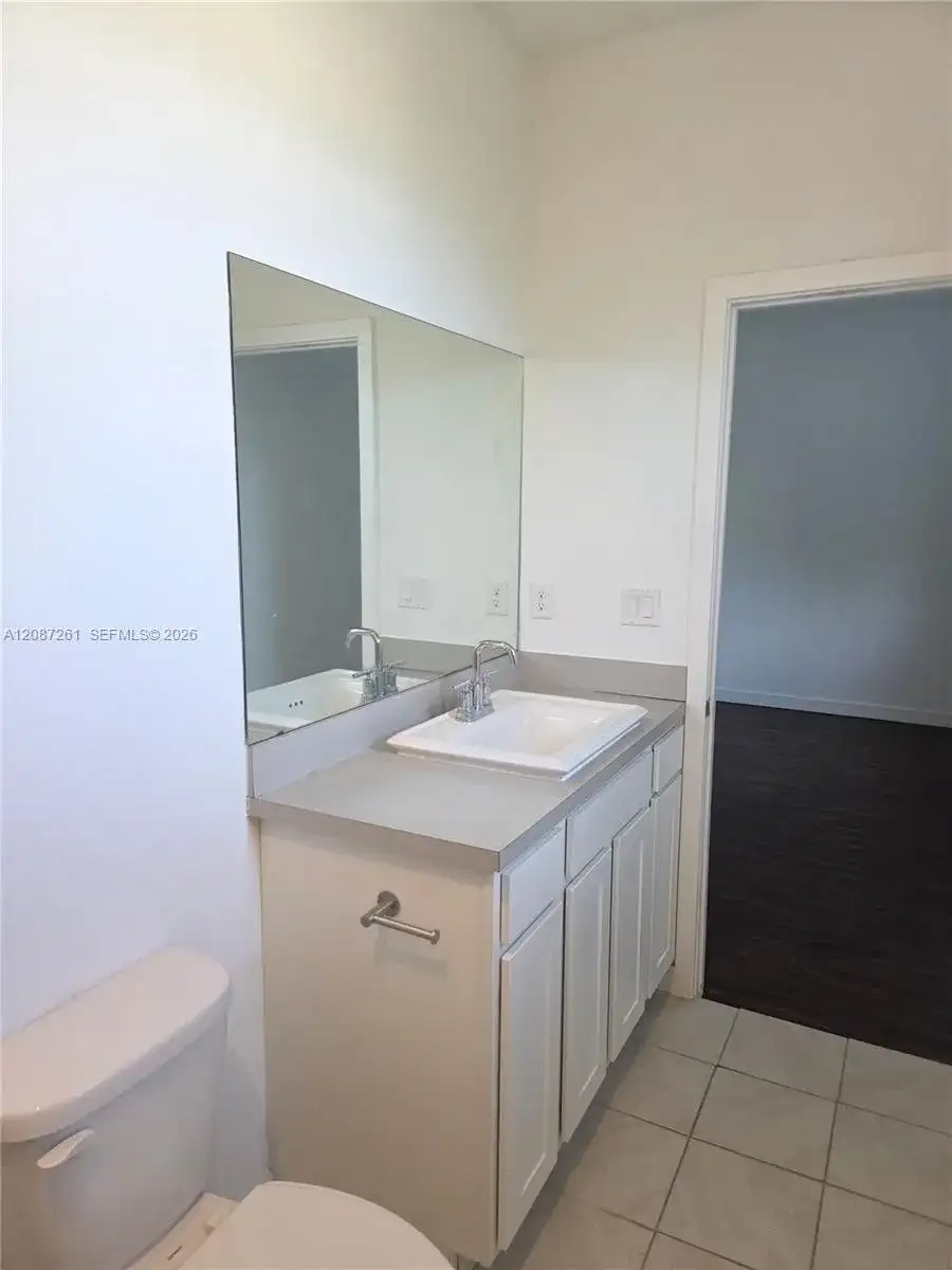 389 NE 5th Pl # 389, Florida City FL 33034 photo 3