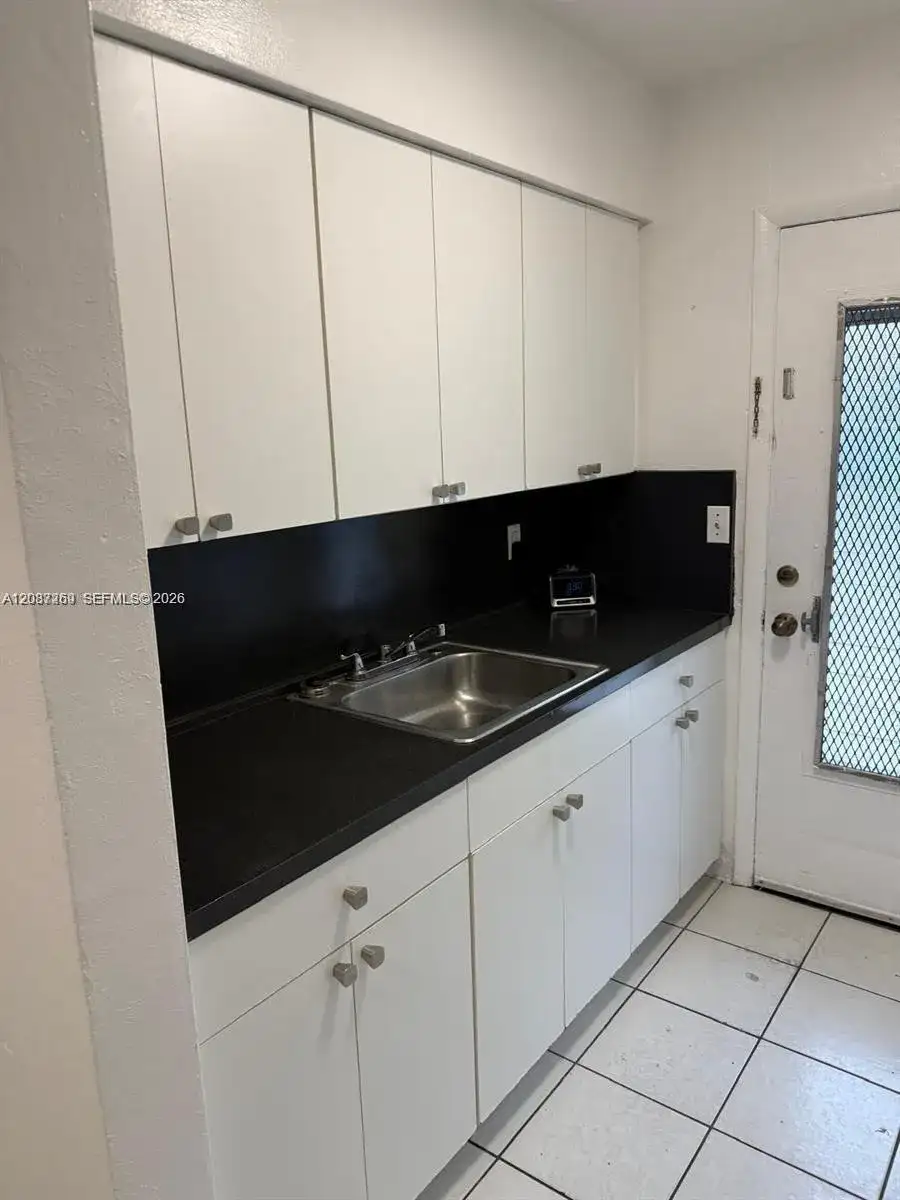 16851 NE 18th Ave # 106, North Miami Beach FL 33162 photo 3
