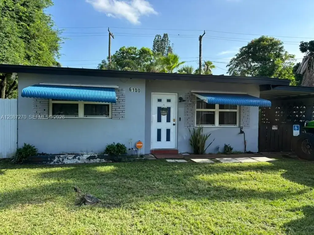 6100 Monroe St, Hollywood FL 33023