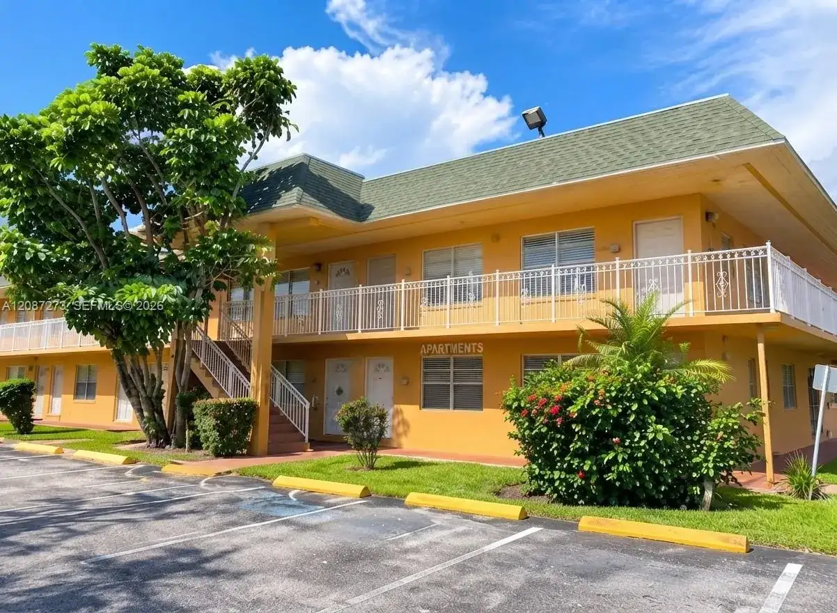 291 NW 177th St # 201, Miami Gardens FL 33169 photo 2