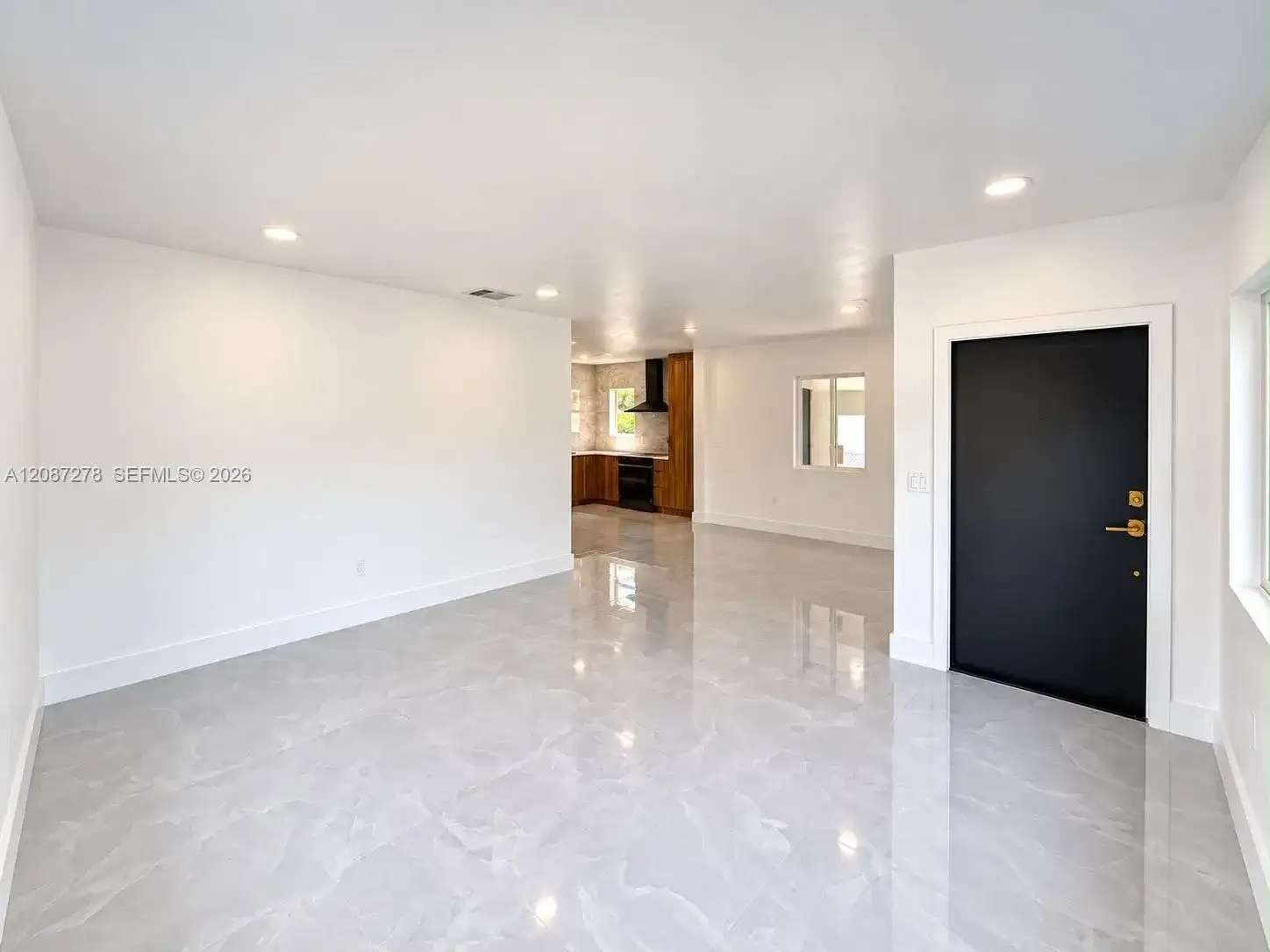 940 NW 67th St, Miami FL 33150 photo 4