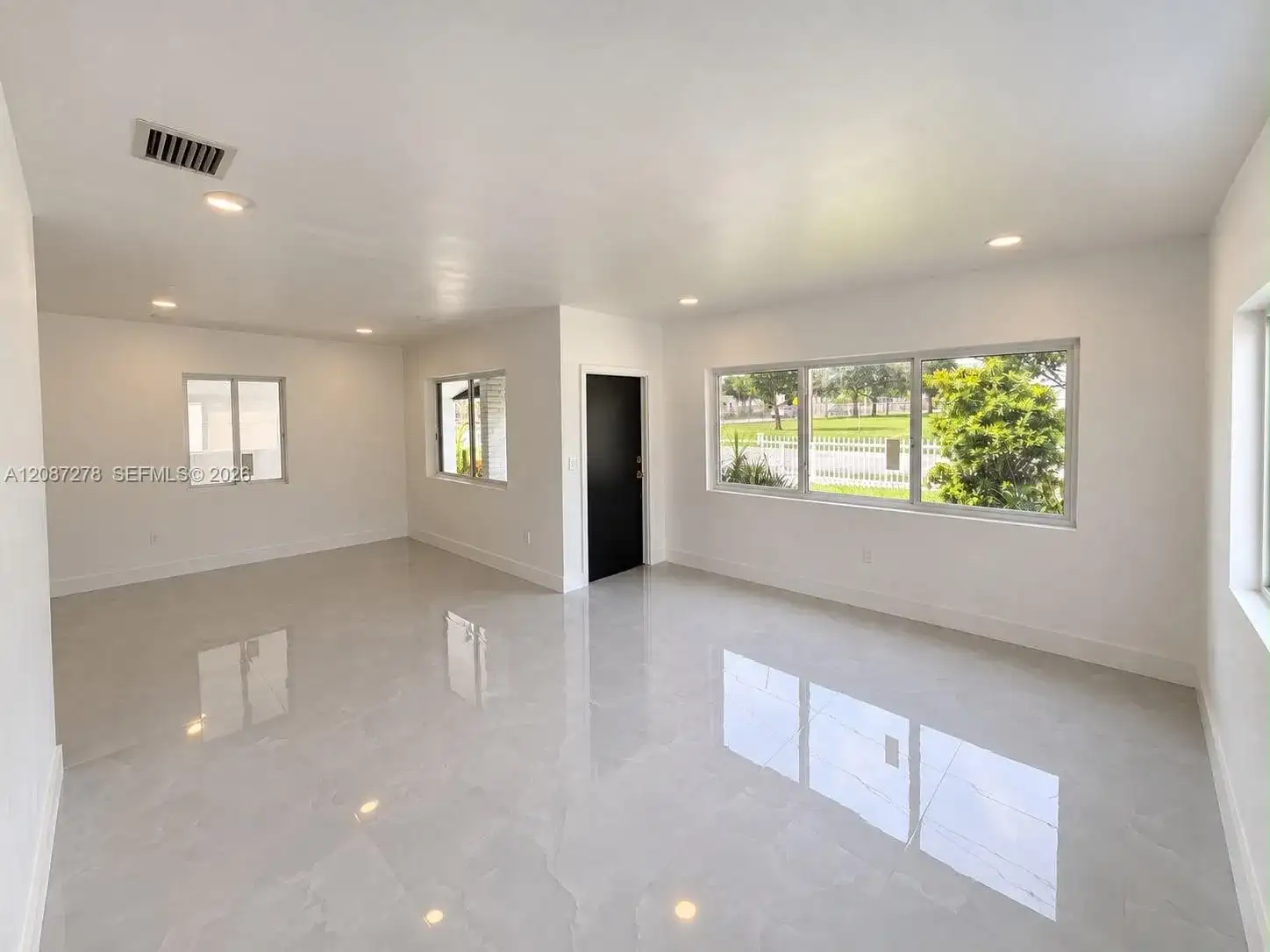 940 NW 67th St, Miami FL 33150 photo 5