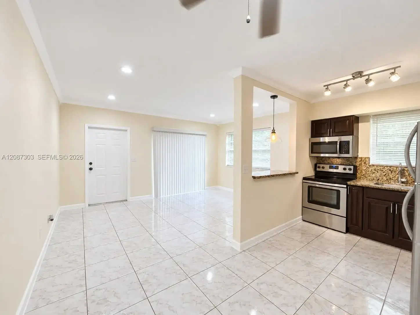 521 NE 62nd St # 3, Miami FL 33138 photo 5