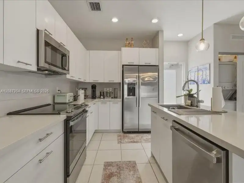 8201 NW 41st St # 205, Doral FL 33166 photo 5