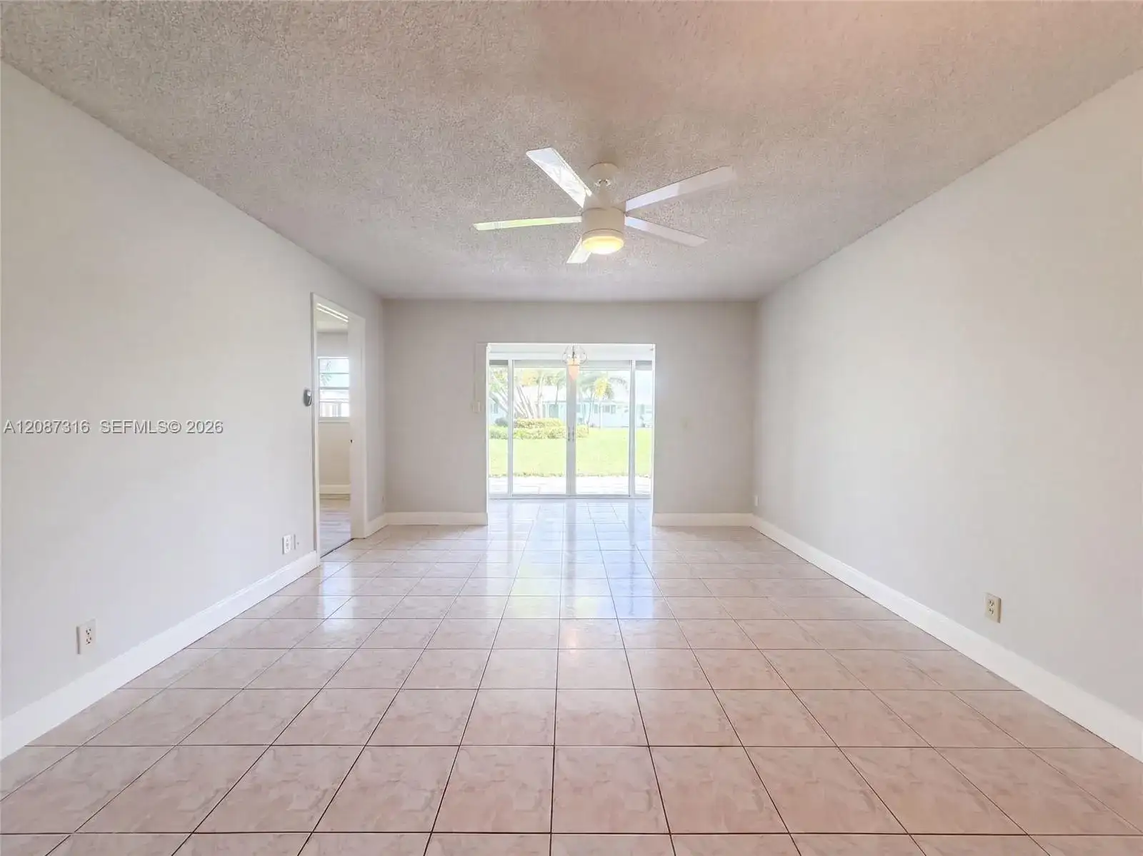 400 SW Golfview Ter # 112, Boynton Beach FL 33426 photo 3