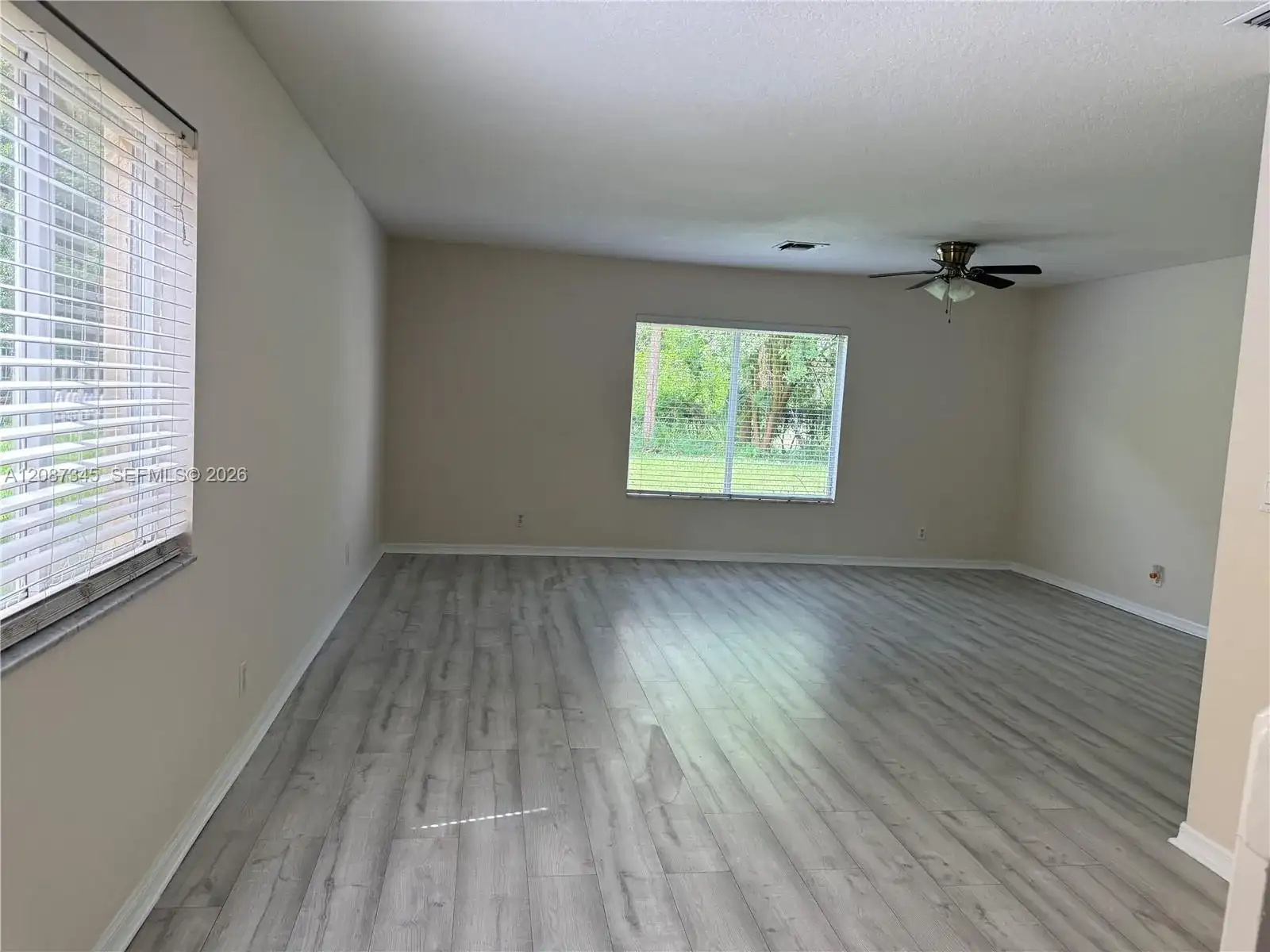 4550 SE Graham Dr, Stuart FL 34997 photo 5