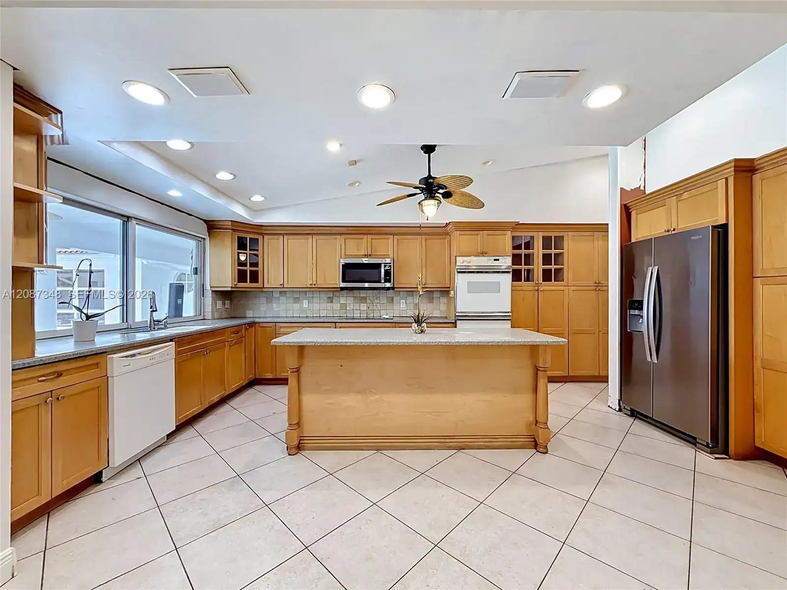 7790 SW 91st Ave, Miami FL 33173 photo 4