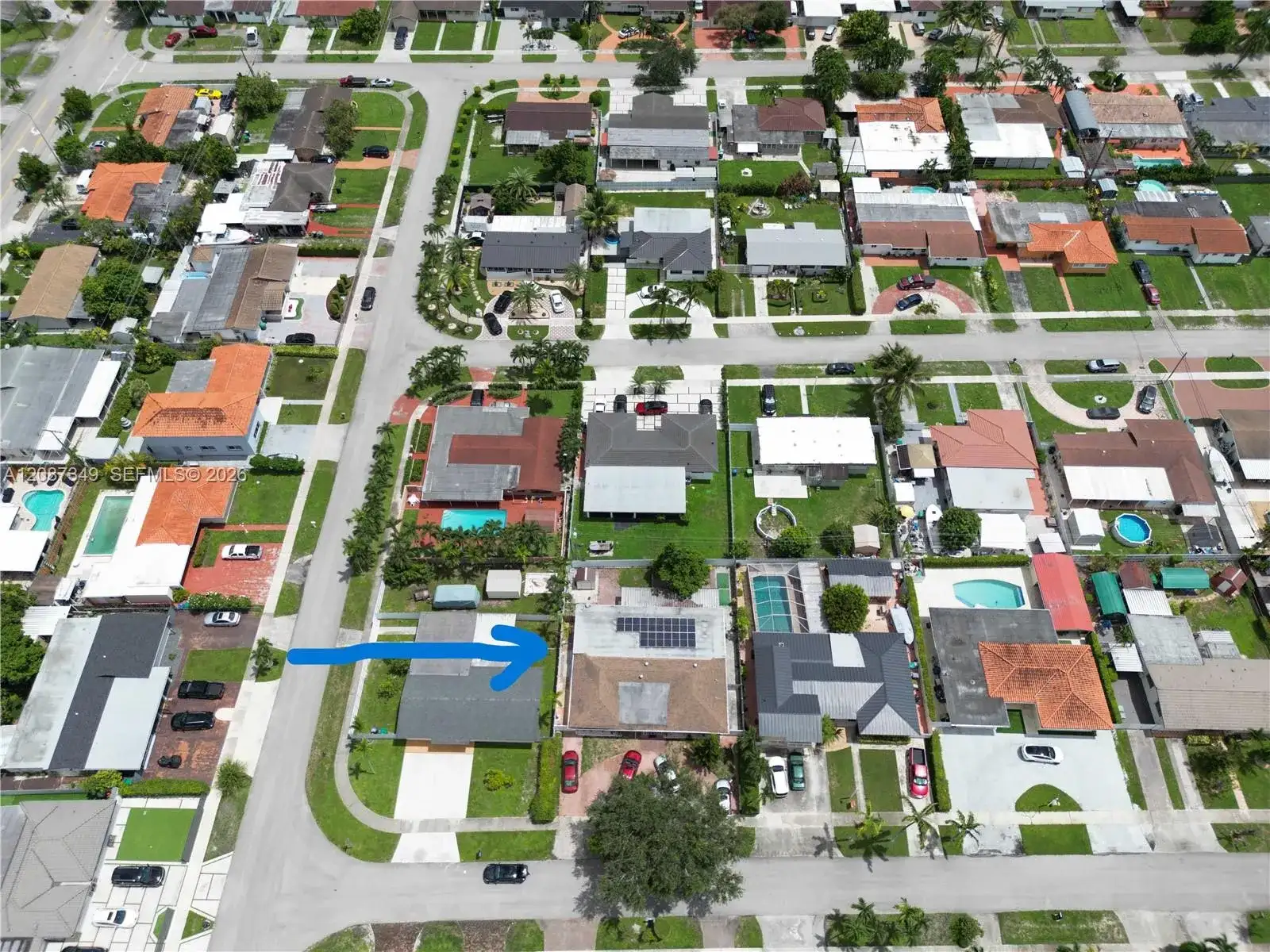 11231 NW 60th Ct, Hialeah FL 33012 photo 4