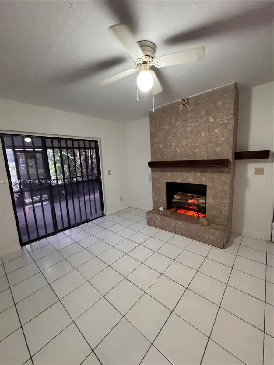3625 SW 70th Ave # X, Miramar FL 33023