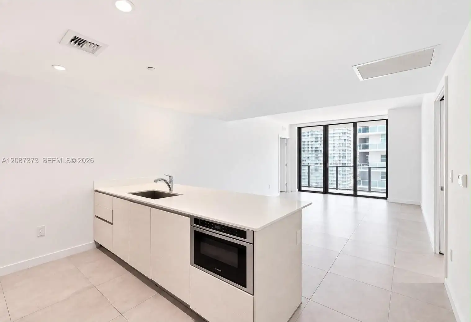 1300 S Miami Ave # 2211, Miami FL 33130 photo 5