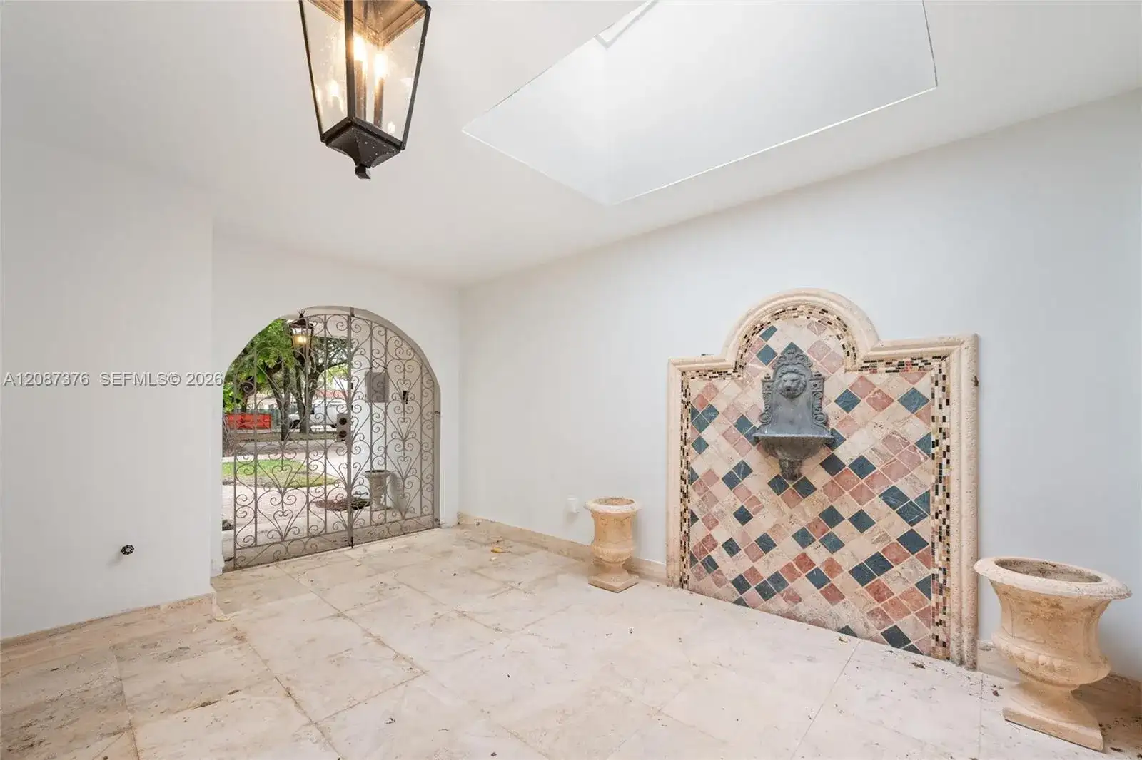 1320 Alhambra Cir, Coral Gables FL 33134 photo 2
