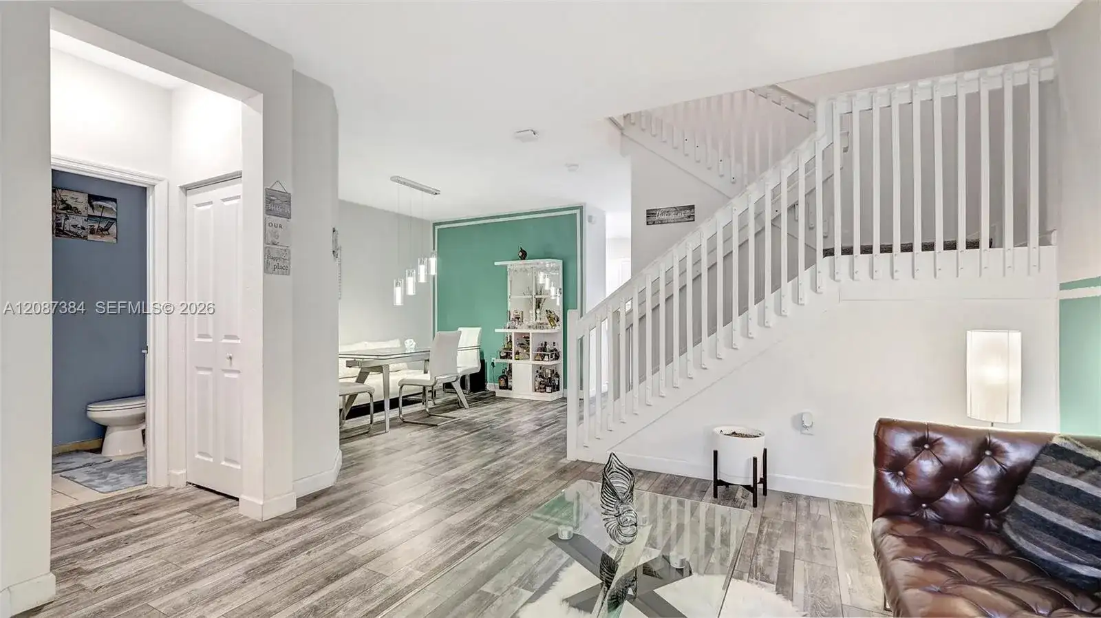 20725 NE 2nd Ct, Miami FL 33179 photo 5