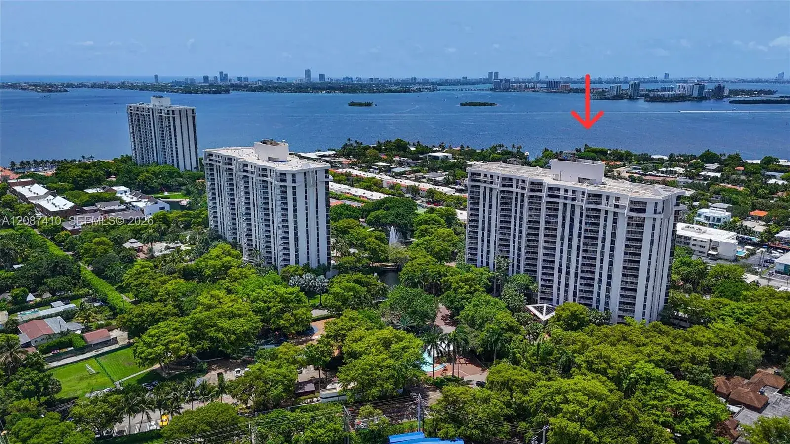 2000 Towerside Ter # 1206, Miami FL 33138
