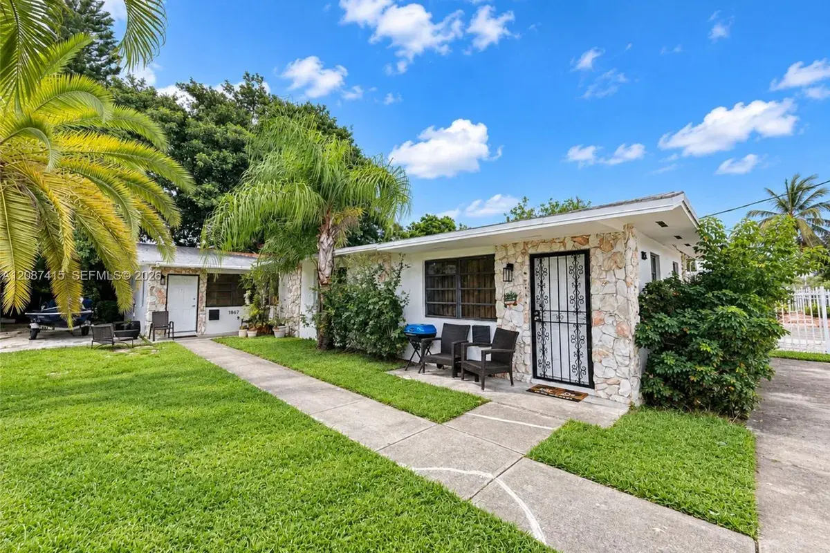 1867 NW 55th Ter # 0, Miami FL 33142