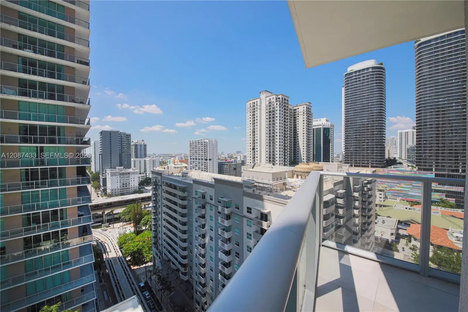 1100 S Miami Ave # 1707, Miami FL 33130 photo 3