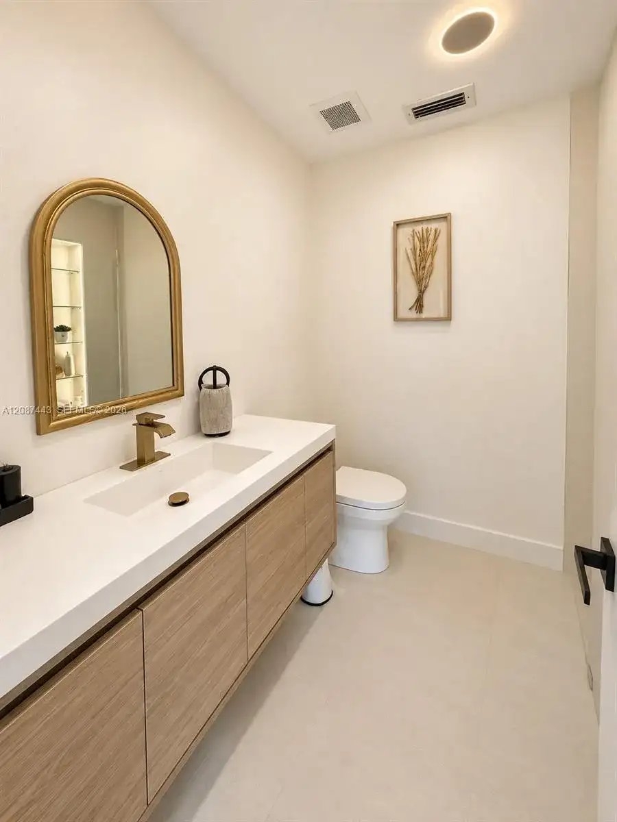 8284 SW 205th Ter, Cutler Bay FL 33189 photo 5
