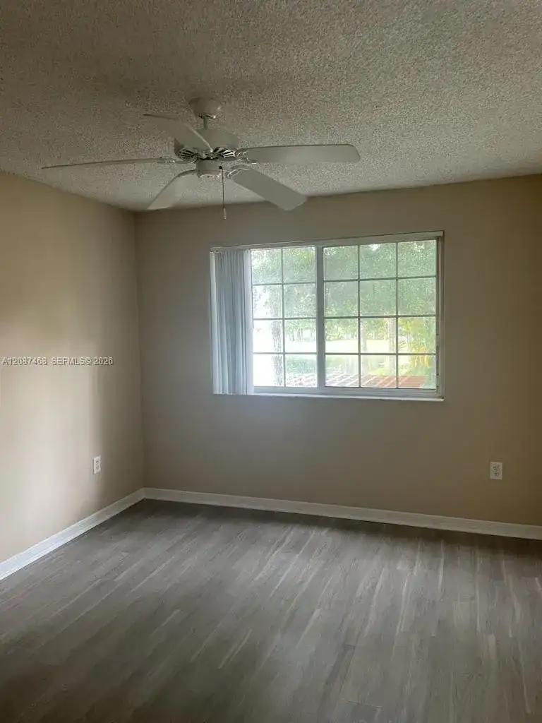 4195 N Haverhill Rd # 318, West Palm Beach FL 33417 photo 3