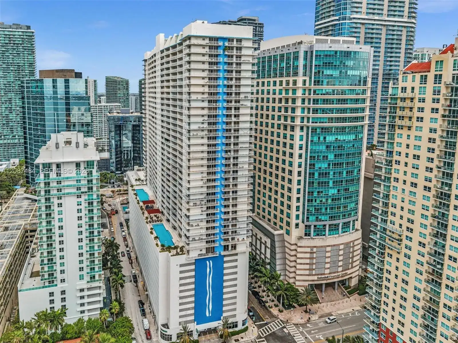 1200 Brickell Bay Dr # 2119, Miami FL 33131 photo 2