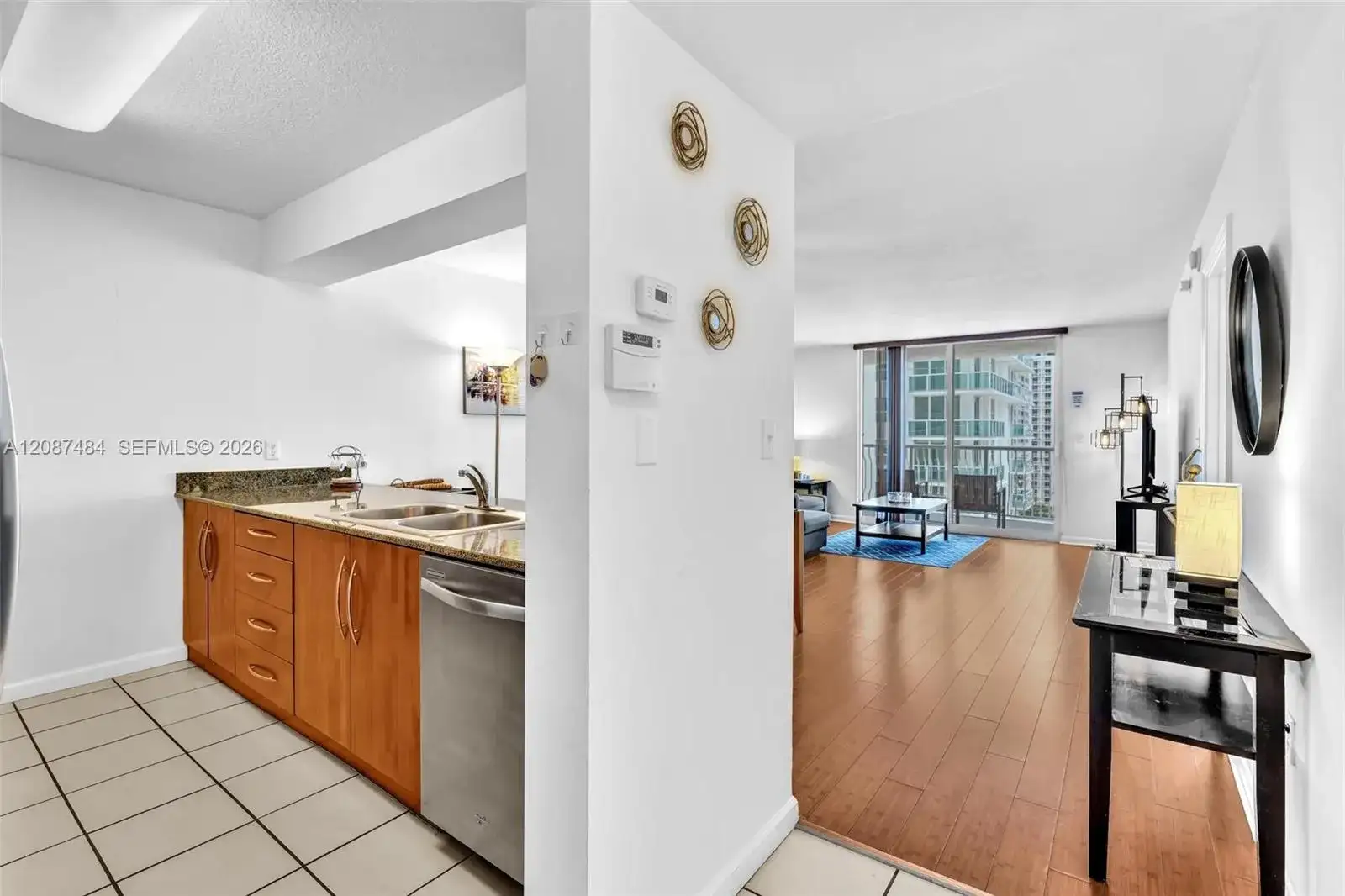 1200 Brickell Bay Dr # 2119, Miami FL 33131 photo 5