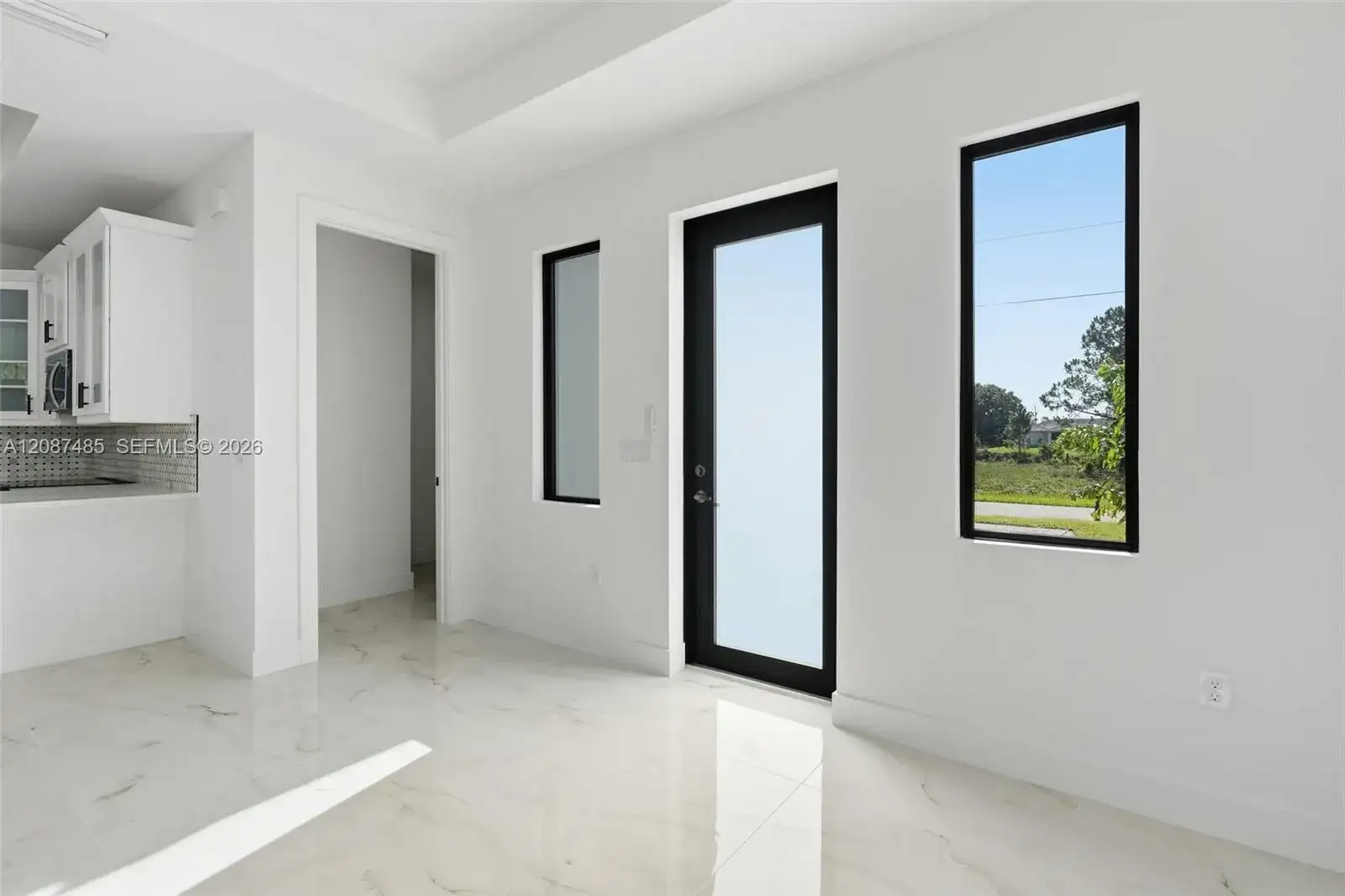 1134 Holmes AVE S, Lehigh Acres FL 33974 photo 4