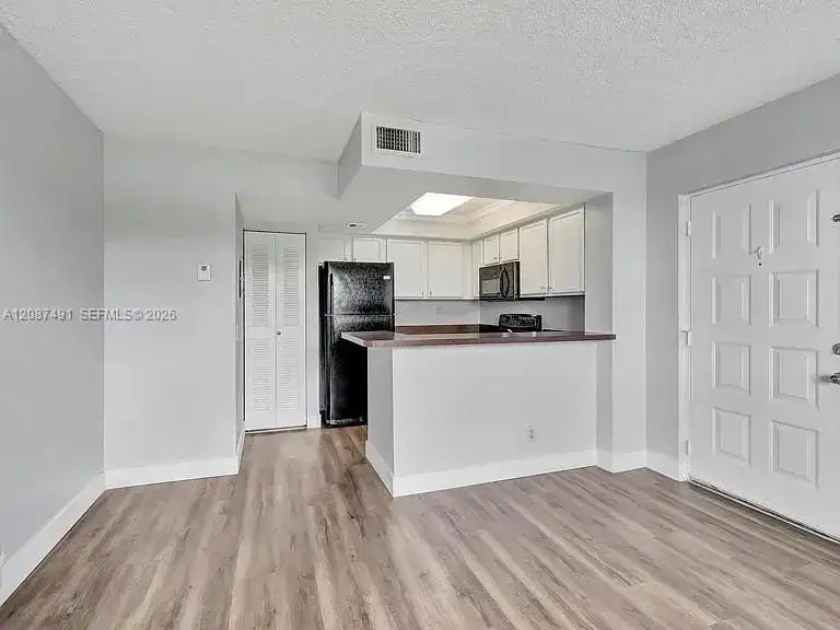 714 Executive Center Dr # 28, West Palm Beach FL 33401 photo 3