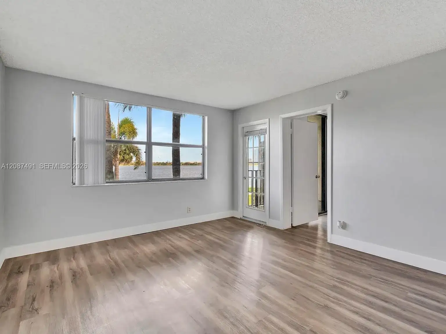 714 Executive Center Dr # 28, West Palm Beach FL 33401 photo 5