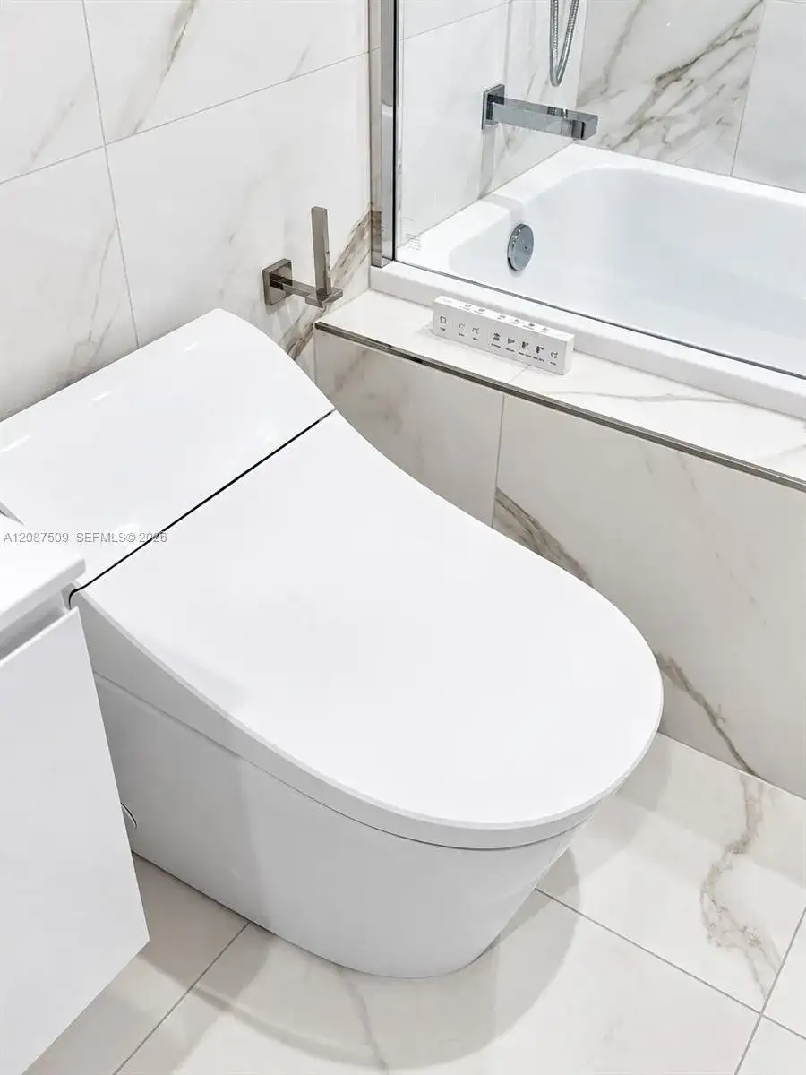 1170 E Hallandale Beach Blvd # 306, Hallandale Beach FL 33009 photo 4