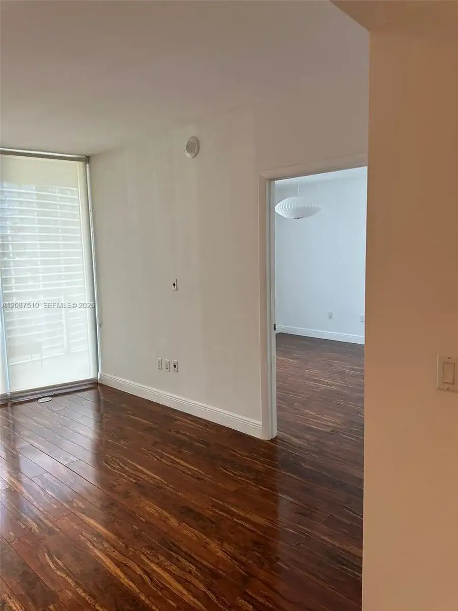 465 Brickell Ave # 3404, Miami FL 33131 photo 5