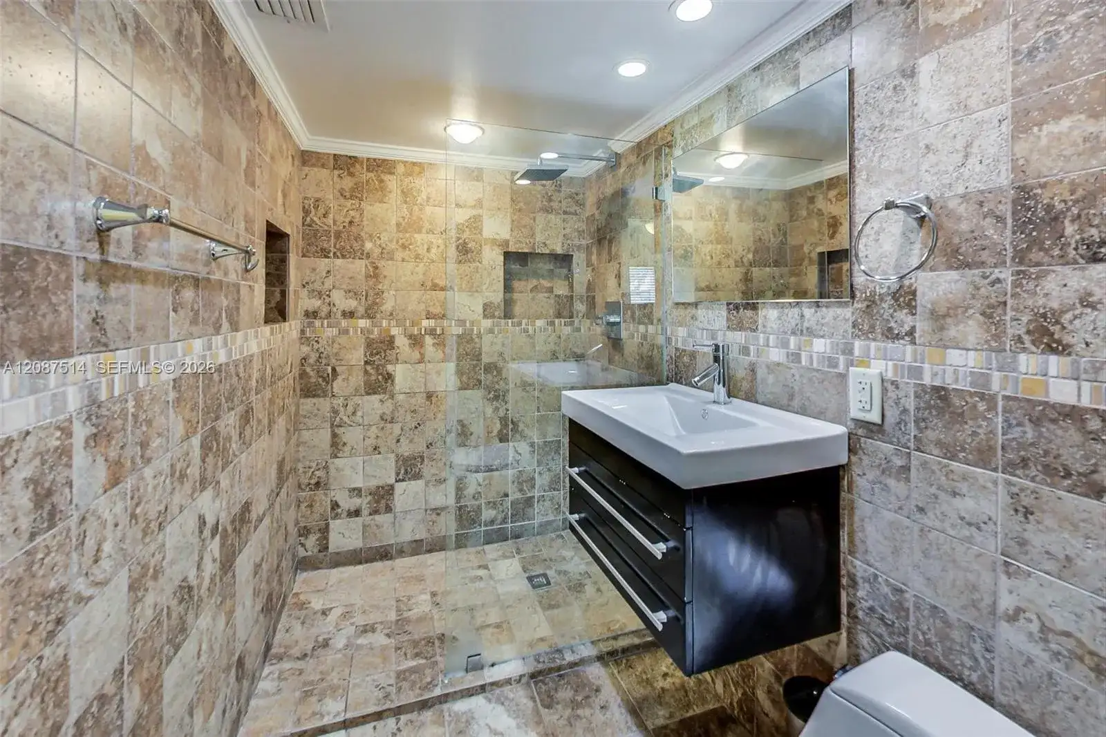 8613 SW 79th Pl, Miami FL 33143 photo 3