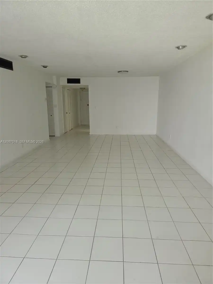3280 Spanish Moss Ter # 213, Lauderhill FL 33319