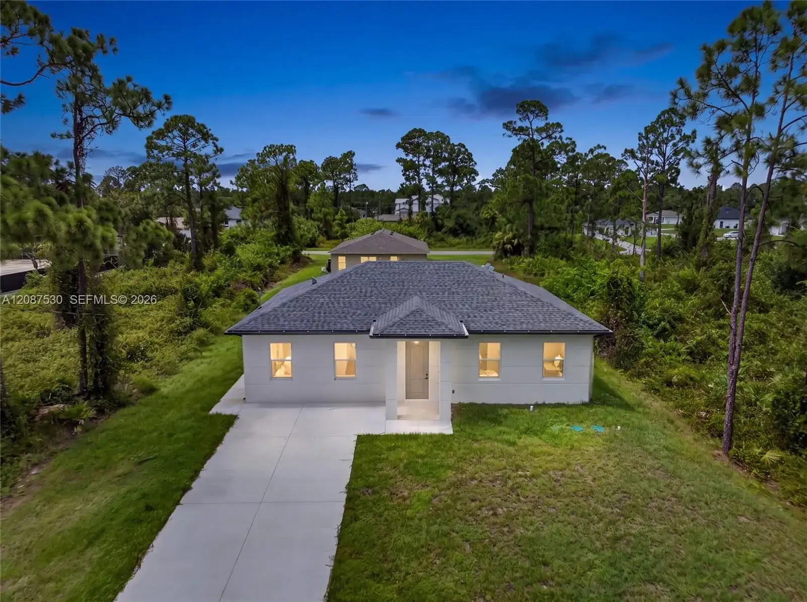 308 Mangonia, Lehigh Acres FL 33974 photo 4