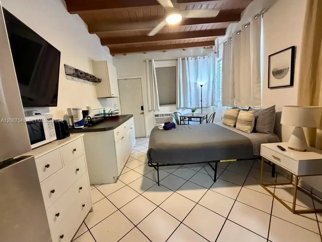 975 SW 10th St # 5, Miami FL 33130 photo 5