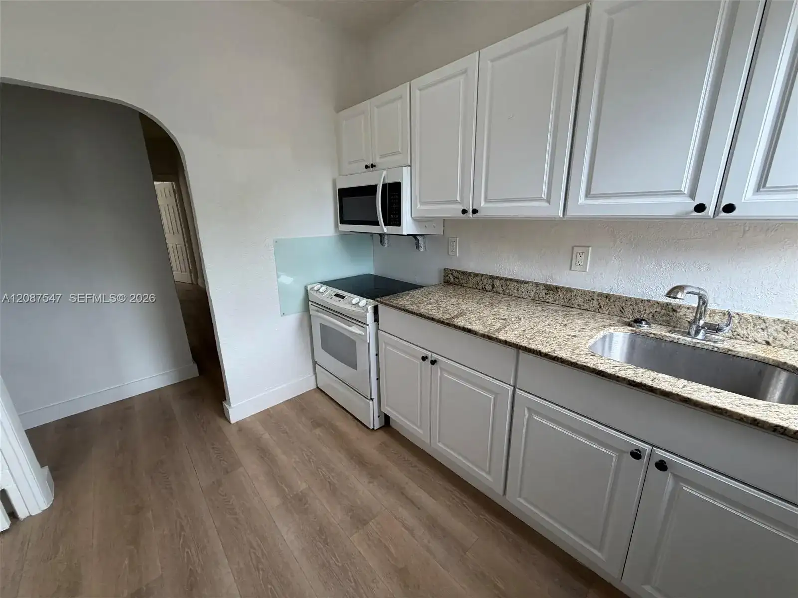 1429 SW 3rd St # 4, Miami FL 33135 photo 2