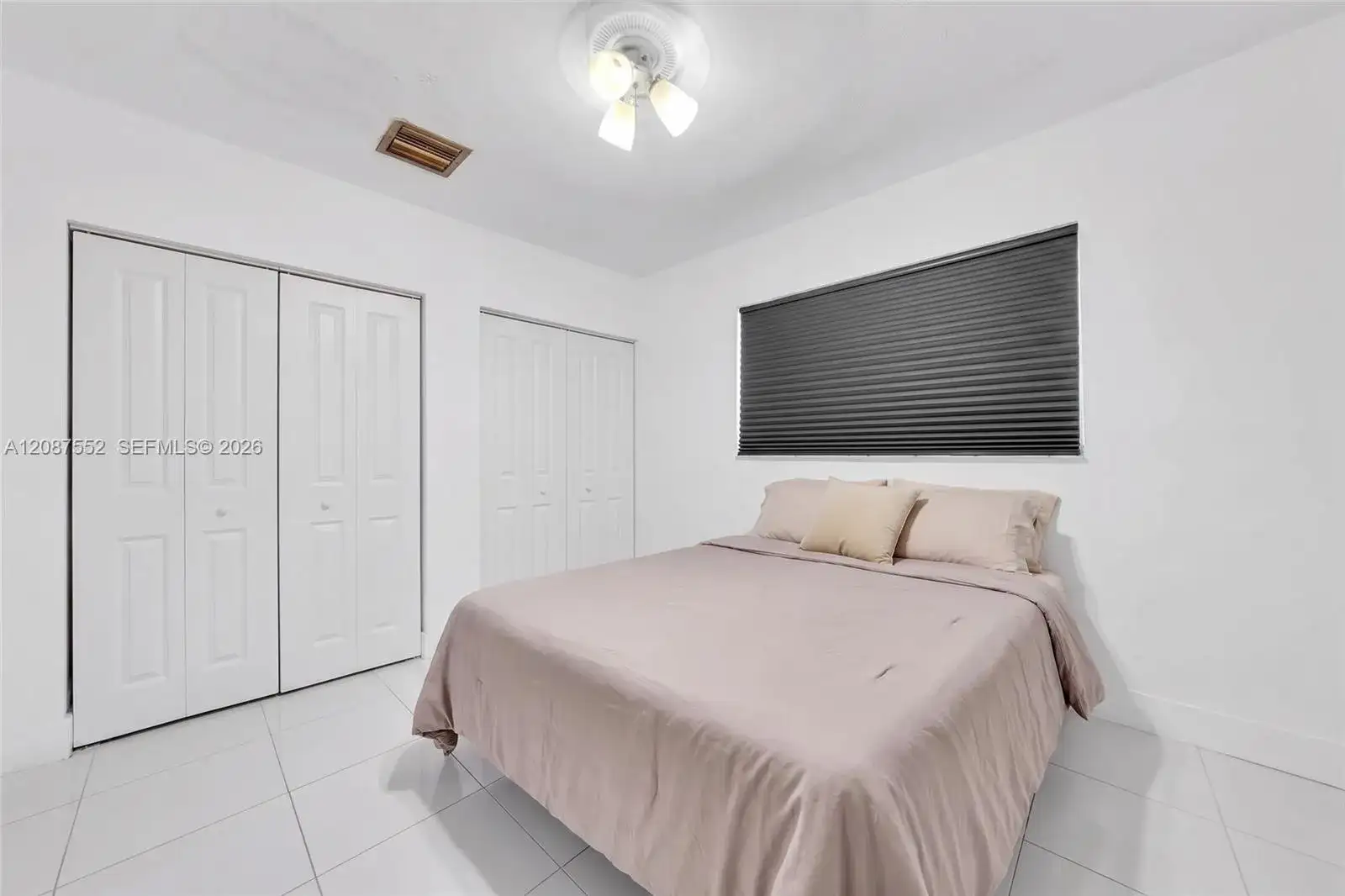1745 NW 189th Ter, Miami Gardens FL 33056 photo 4