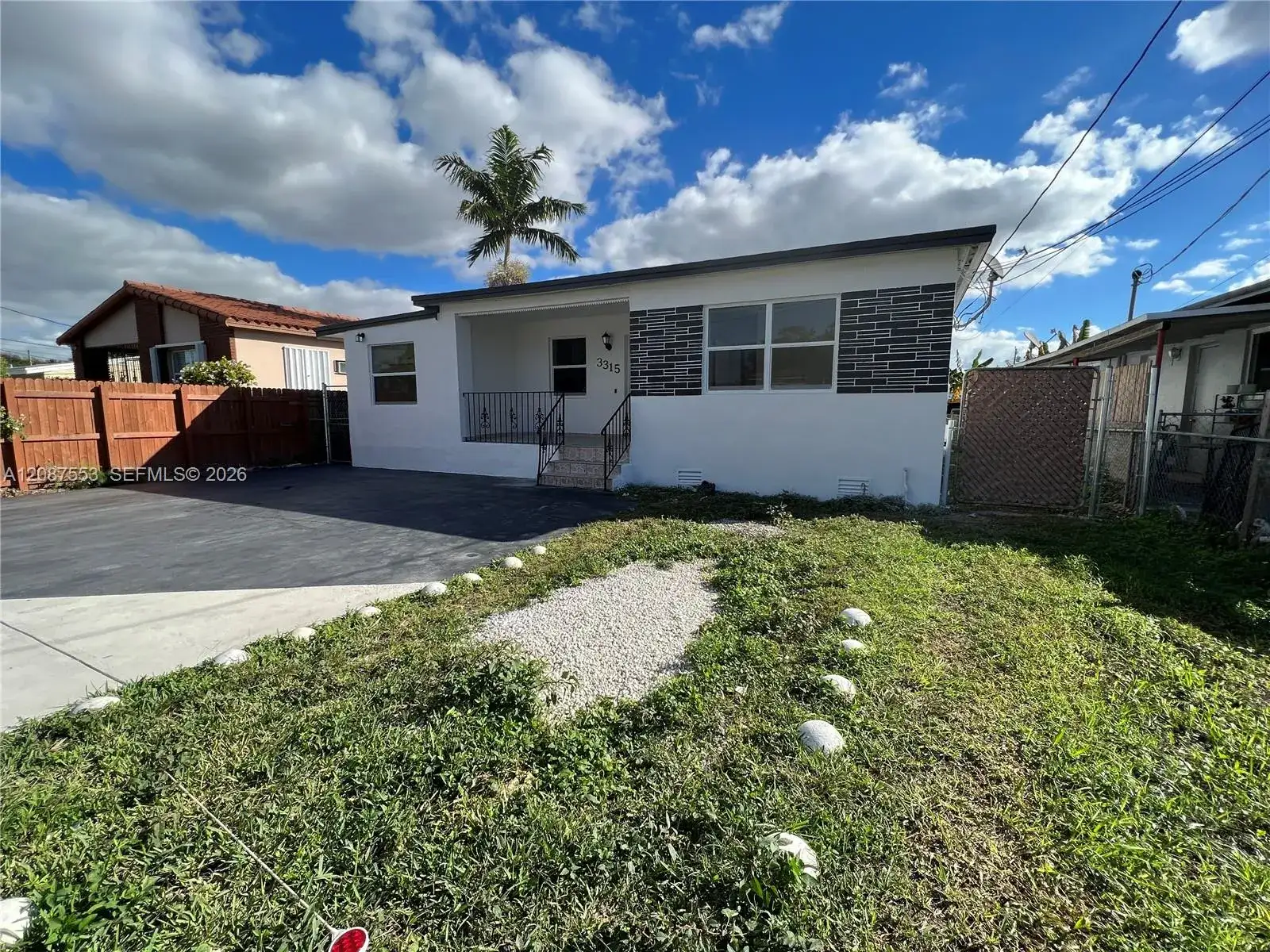 3315 SW 91st Ave, Miami FL 33165 photo 2