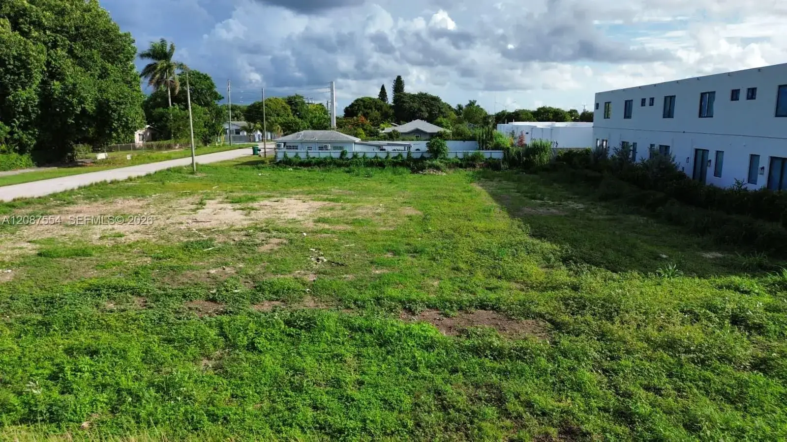 215 NW 3rd Ave, Florida City FL 33034 photo 2