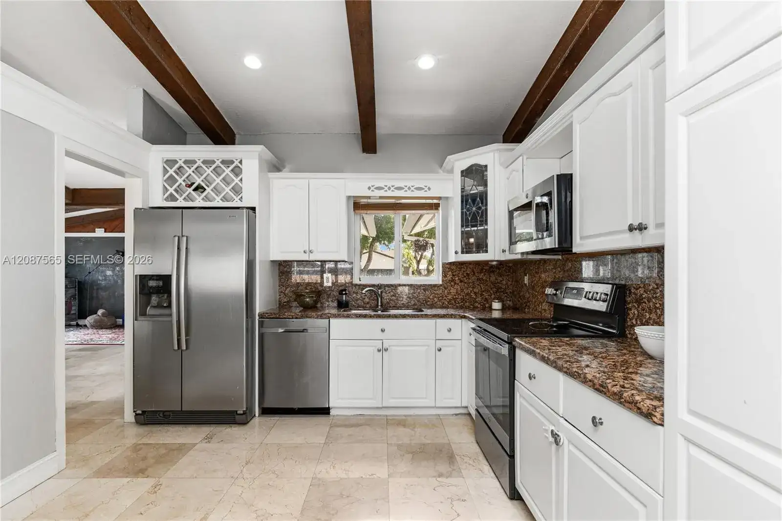 8005 SW 198th Ter, Cutler Bay FL 33189 photo 3