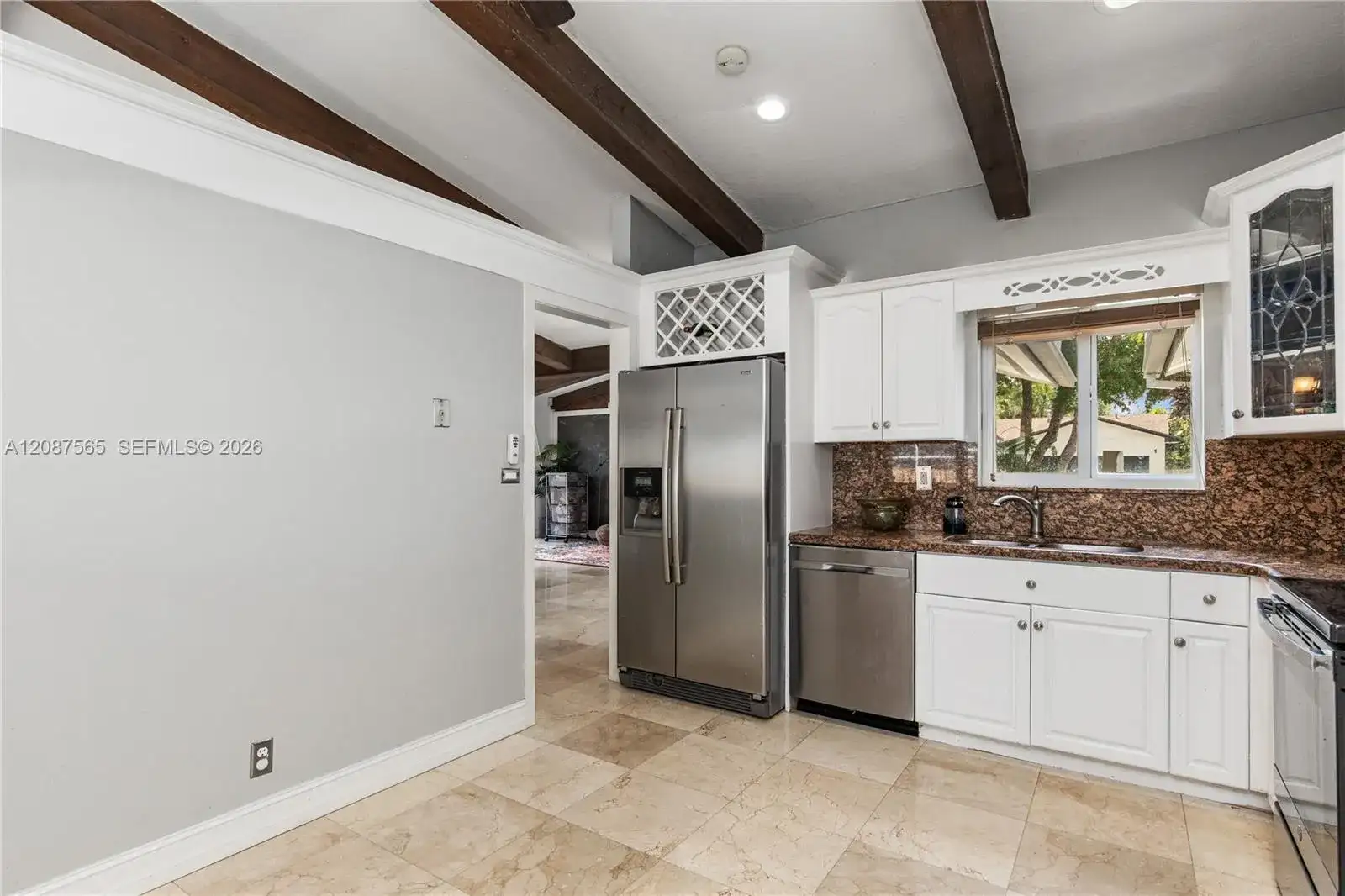 8005 SW 198th Ter, Cutler Bay FL 33189 photo 4
