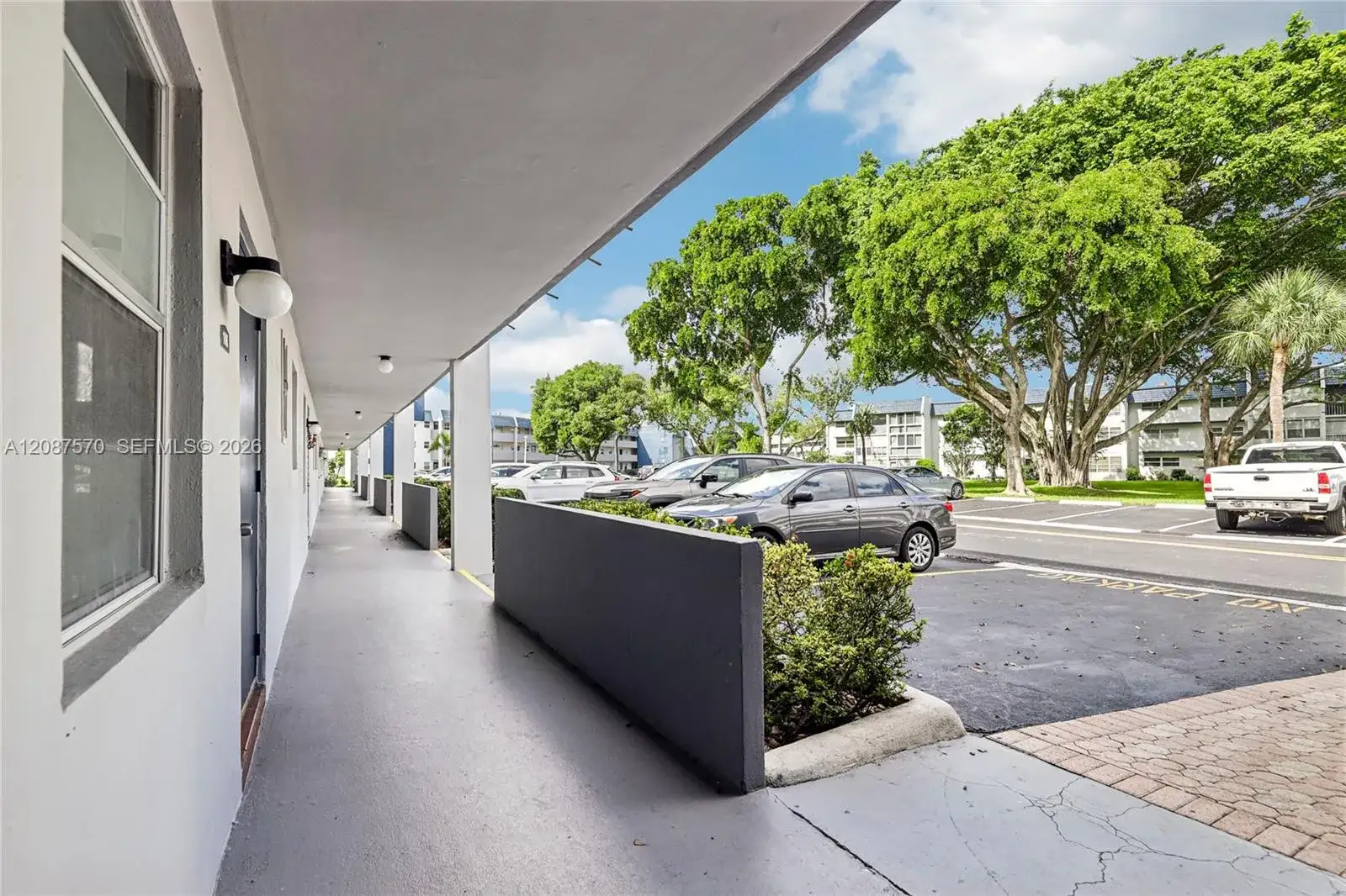 7887 Golf Cir Dr # 106, Margate FL 33063 photo 3
