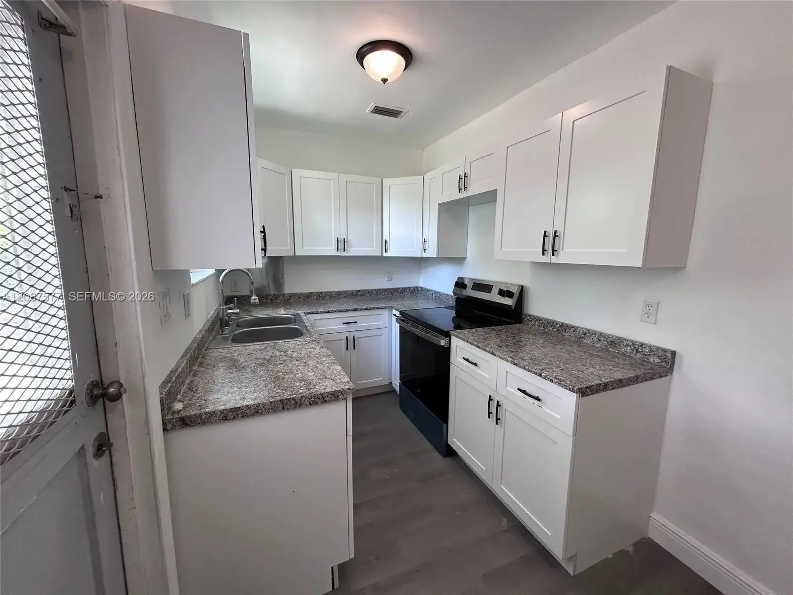 1835 NW 122nd St, Miami FL 33167 photo 4