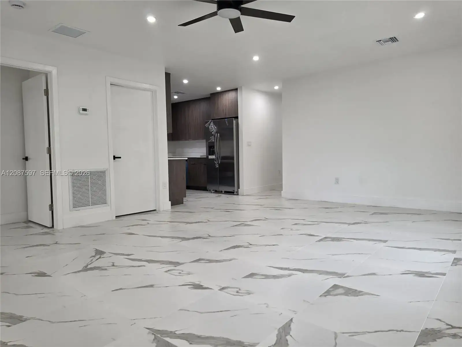 348 NW 8th St, Pompano Beach FL 33060 photo 4
