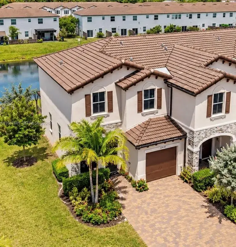 12570 NW 22nd Pl, Miami FL 33167