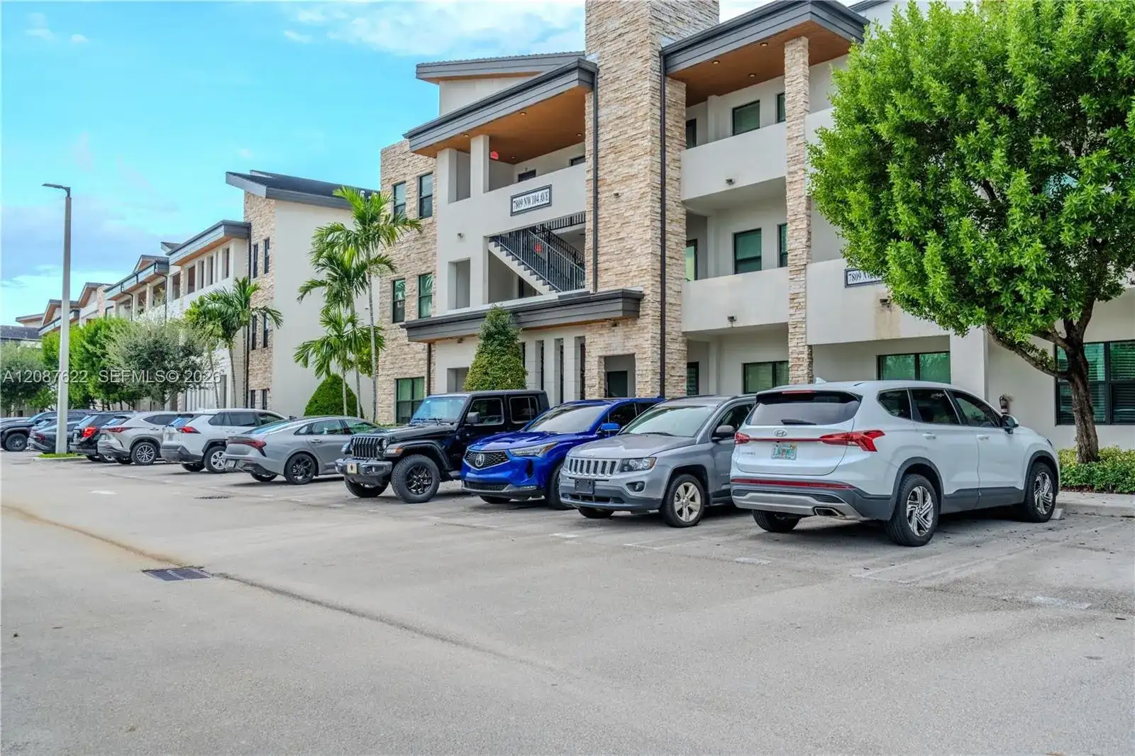 7809 NW 104th Ave # 31, Doral FL 33178 photo 4
