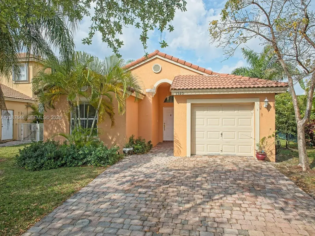 1520 SE 17th Ave, Homestead FL 33035