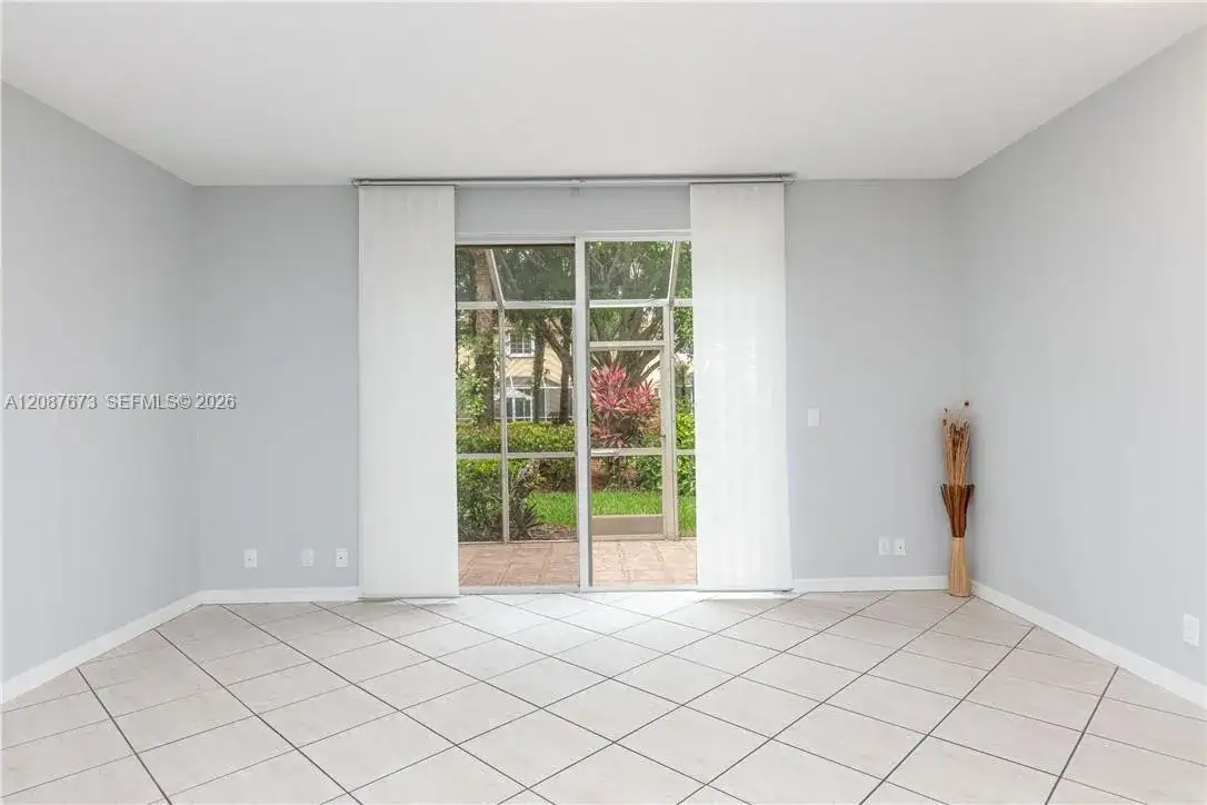 3635 San Simeon Cir, Weston FL 33331 photo 3