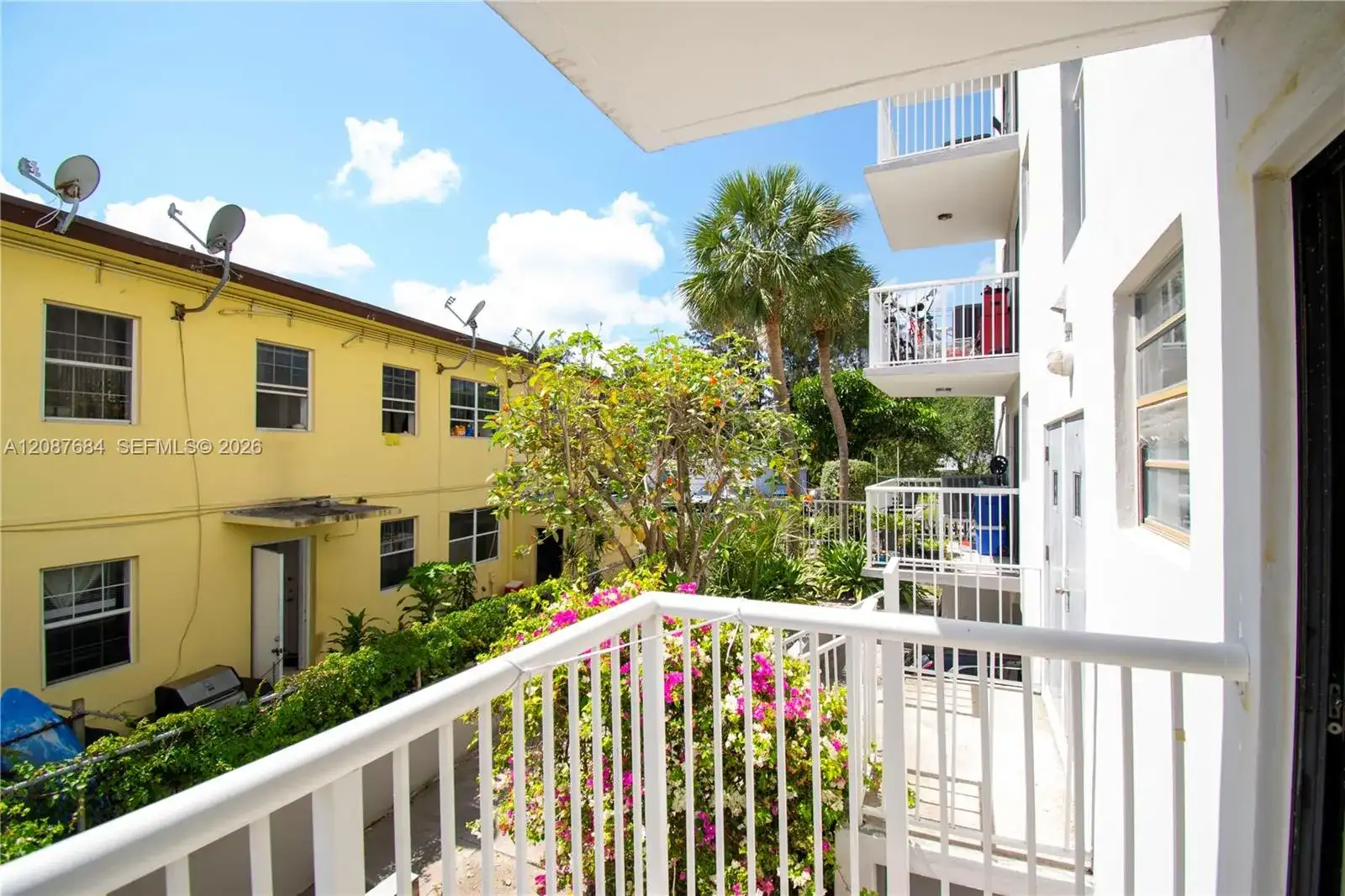 130 S Shore # 2F, Miami Beach FL 33141 photo 3