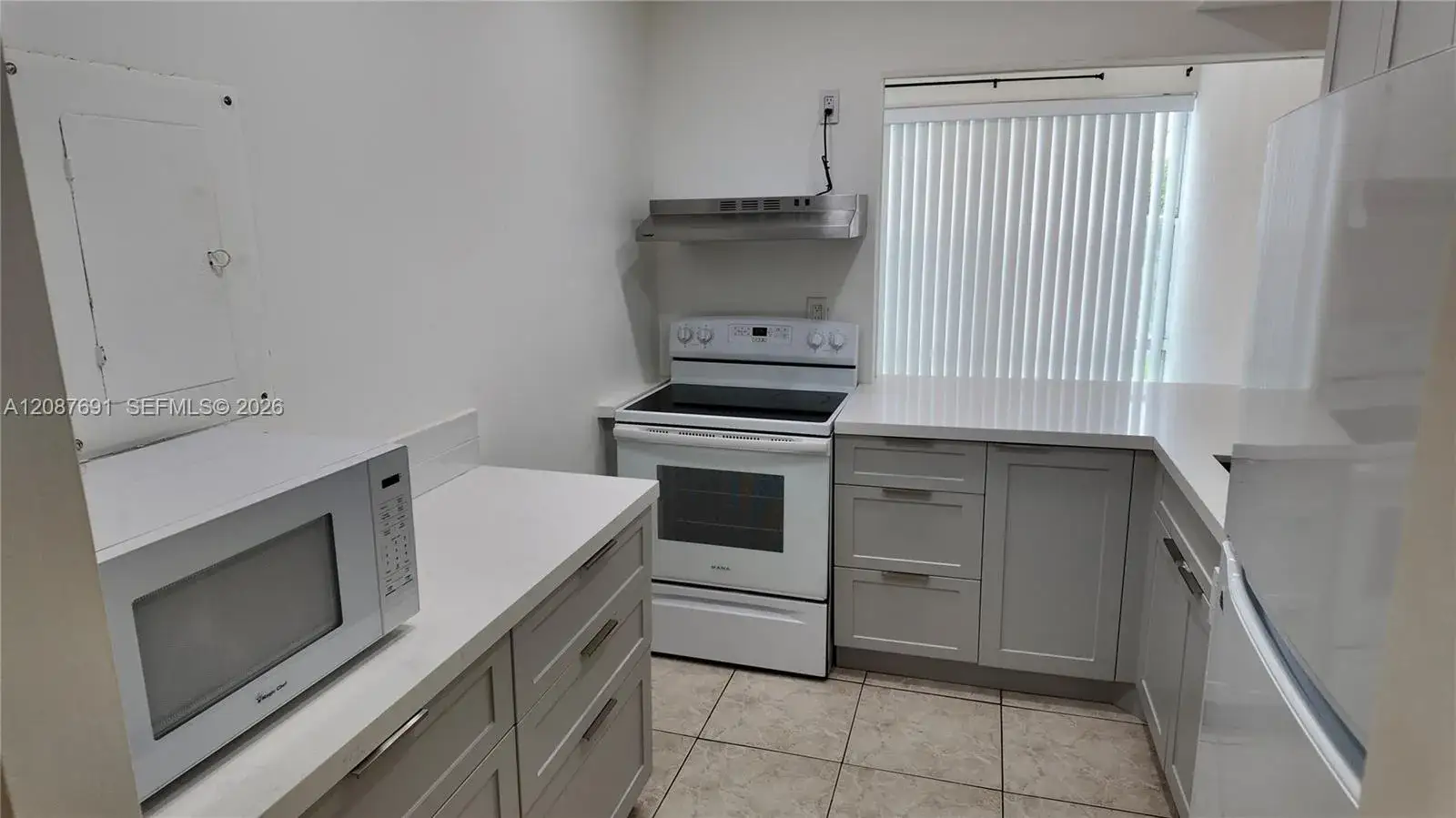 200 177th Dr # 308, Sunny Isles Beach FL 33160