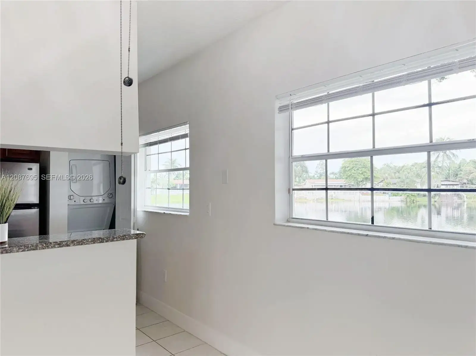 2001 NW 96th Ter # 10J, Pembroke Pines FL 33024 photo 5